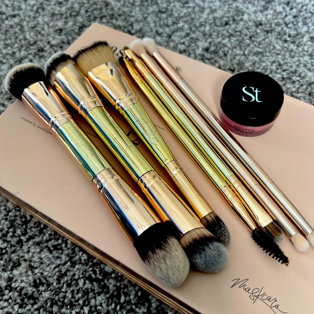 Maskcara/Seint Brushes